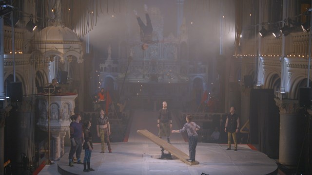 La Grand-Mess’ de Machine de Cirque: une décennie d’acrobaties
