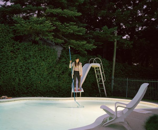 Laurence Hervieux-Gosselin, «Laurence au bord de la piscine» (2015)