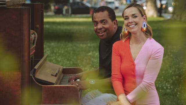 Piano public